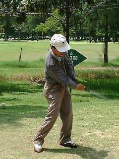 golfer24.JPG