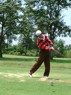golfer33.JPG